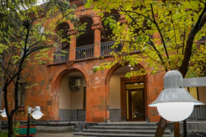 AnnaBella Boutique Hotel